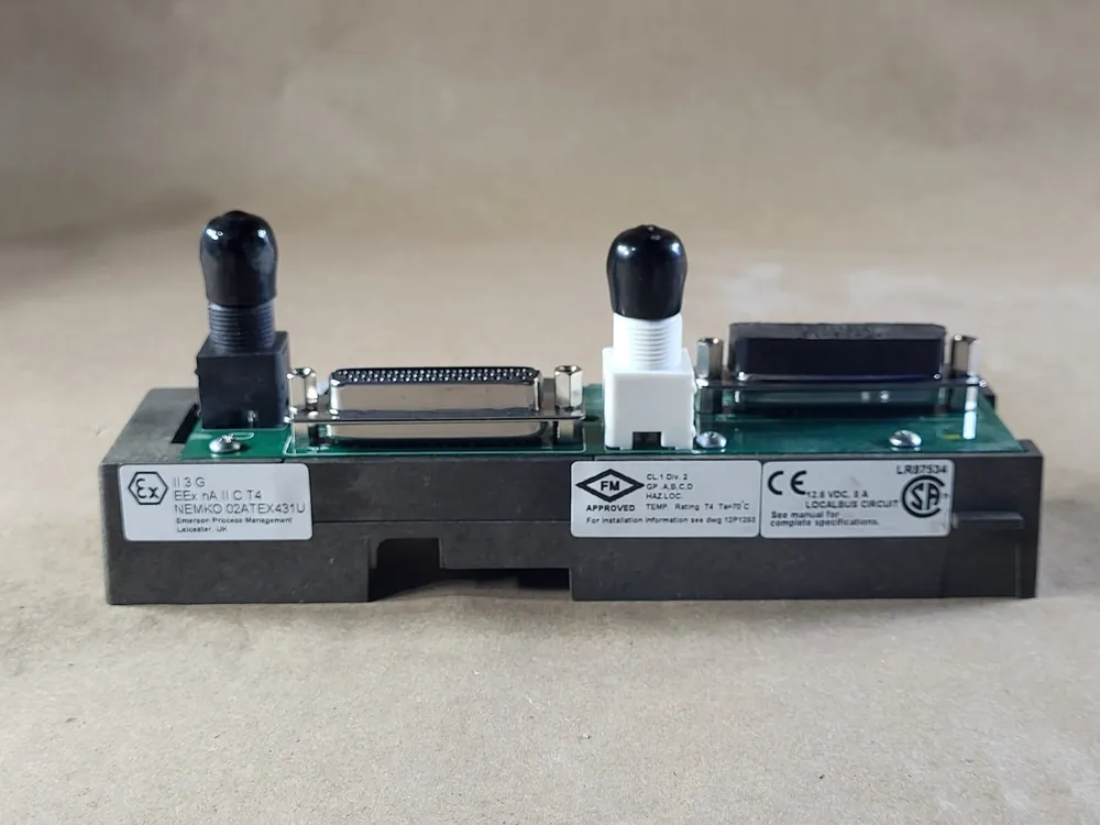 Cable Extender Dual Right Hand Horizontal Local Bus KJ4001X1-NA1