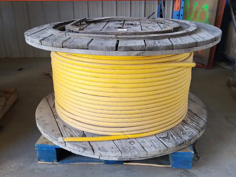 Tight-Buffered Fiber Optic Cable 144R81-T3131-24, 946 ft