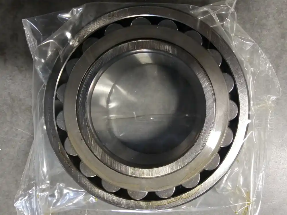Spherical Roller Bearing 65mm ID x 120mm OD x 31mm W, 22213 E