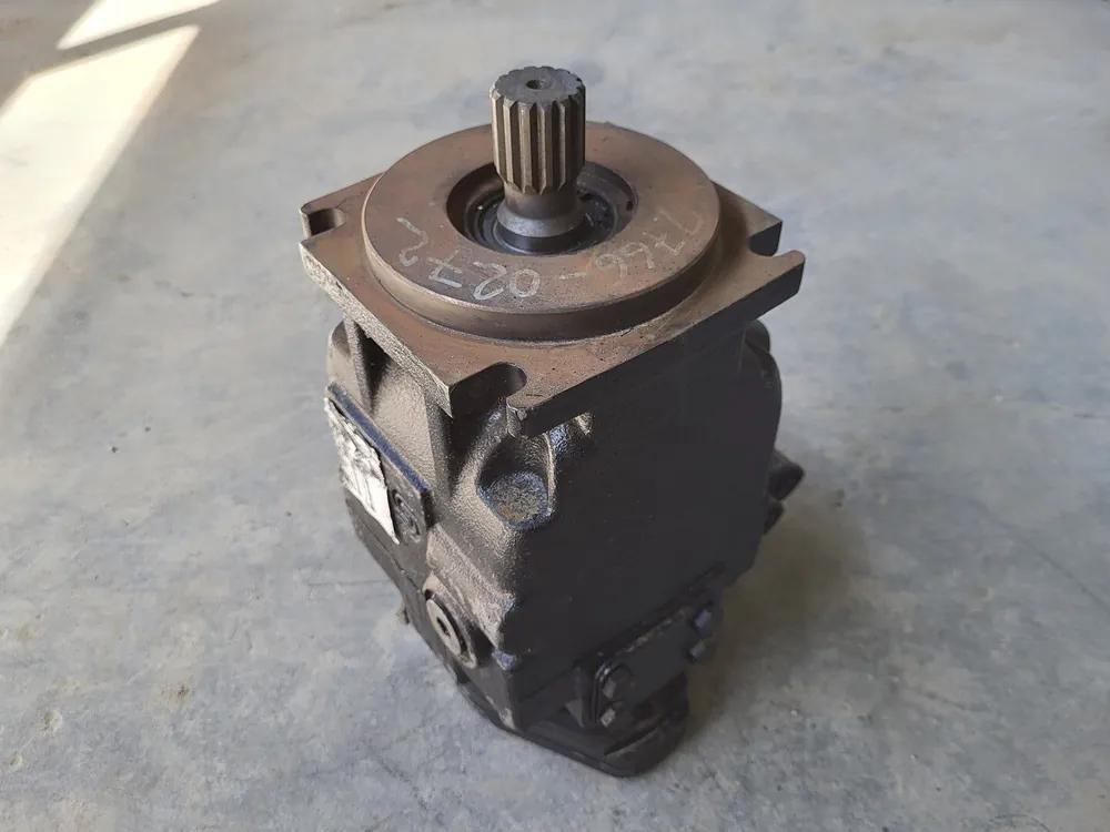 Hydraulic Piston Pump 2.75 CIR, 2766-0272, 80002309