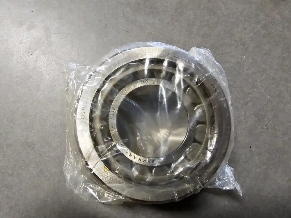 Single Row Tapered Roller Bearing 55mm ID x 120mm OD x 45.5mm W, 32311