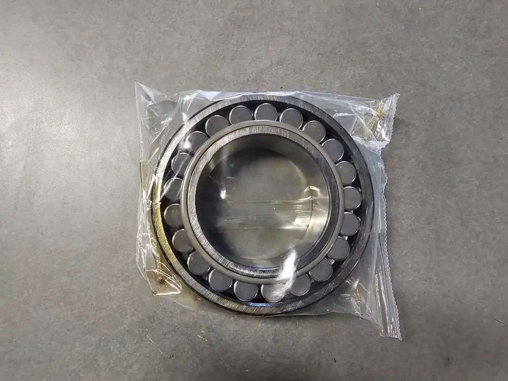 Spherical Roller Bearing 85mm ID x 150mm OD x 36mm W, 22217 EK