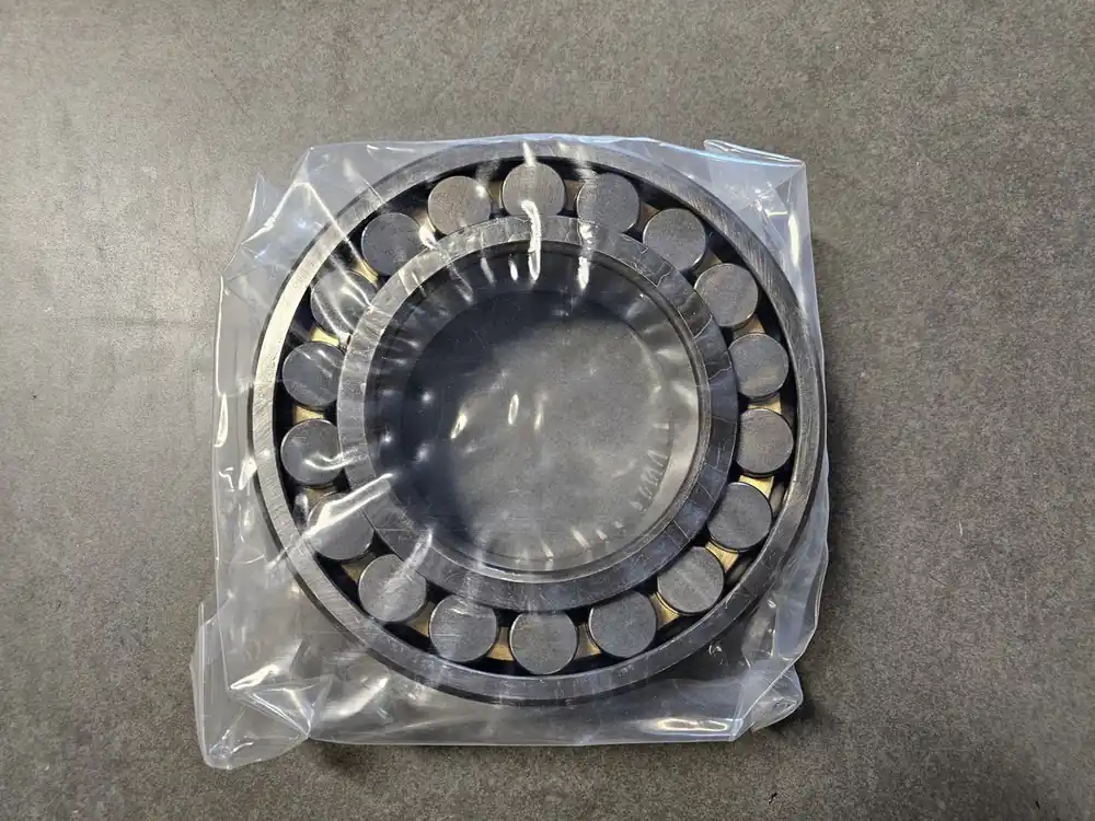 Spherical Roller Bearing 120mm ID x 215mm OD x 58mm W, 22224 EMW33