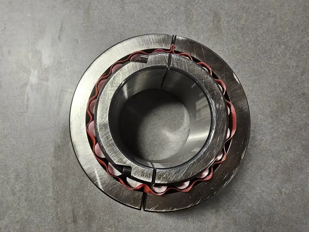 Spherical Roller Bearing 102mm ID x 200mm OD x 92 mm W, 222S.400
