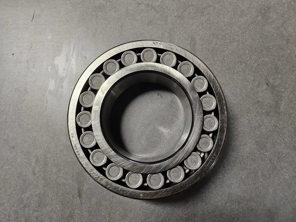 Spherical Roller Bearing 140mm ID x 250mm OD x 68mm W, 22228BD1C3