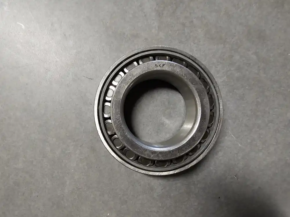 Tapered Roller Bearing 60mm ID x 110mm OD x 29.75mm W, 32212 J2