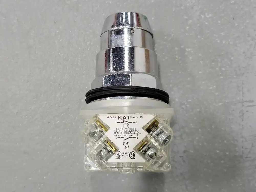 2- Position Momentary Selector Switch