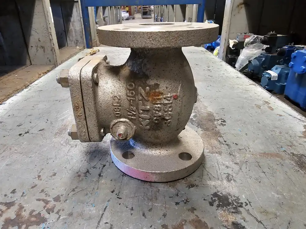 1 1/2" Class 150 Globe Valve 150UOAM