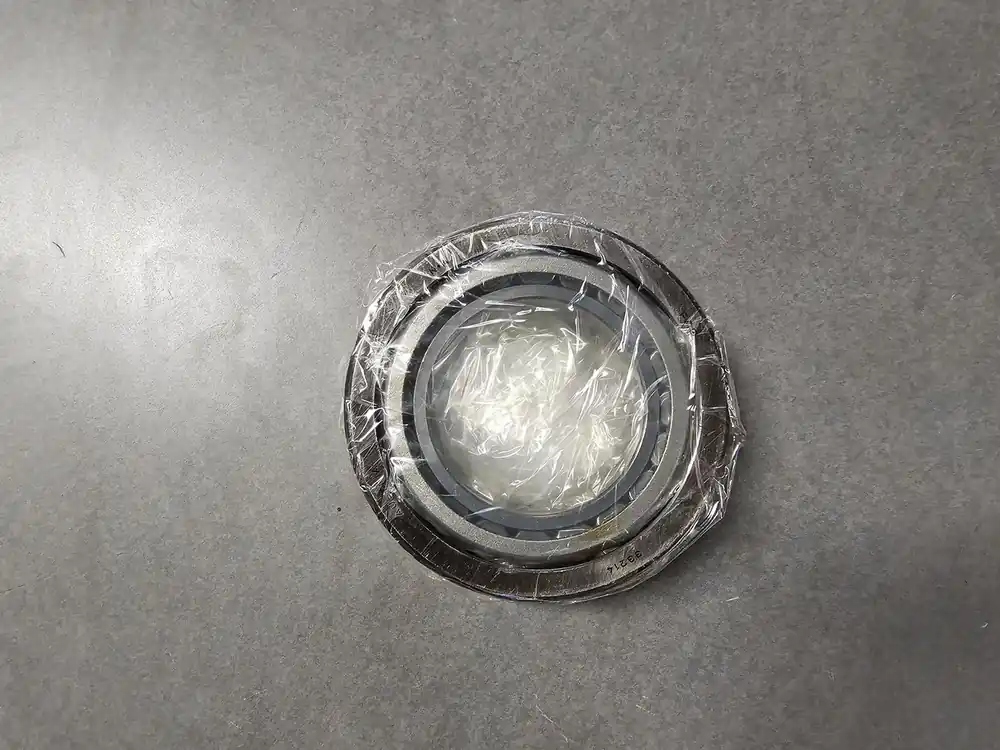 Tapered Roller Bearing 70mm ID x 125mm OD x 41mm W, 33214