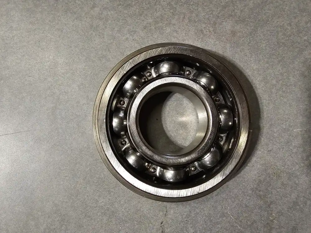 Deep Groove Ball Bearing 55mm OD x 120mm ID x 29mm W, 6311-ZNR
