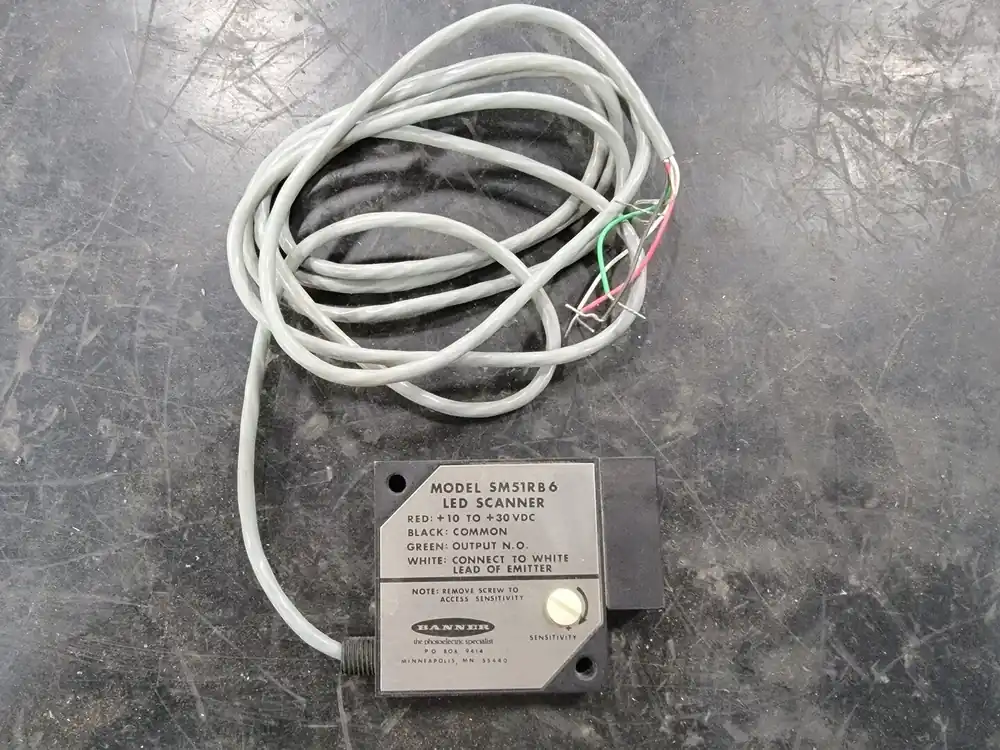 Photoelectric Sensor SM51RB6, LED Scanner Receiver 10-30 VDC