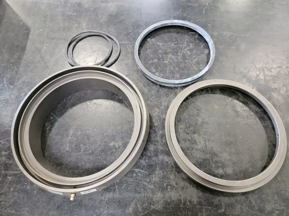 Taconite Seal No. TNF44, for SNL Housings