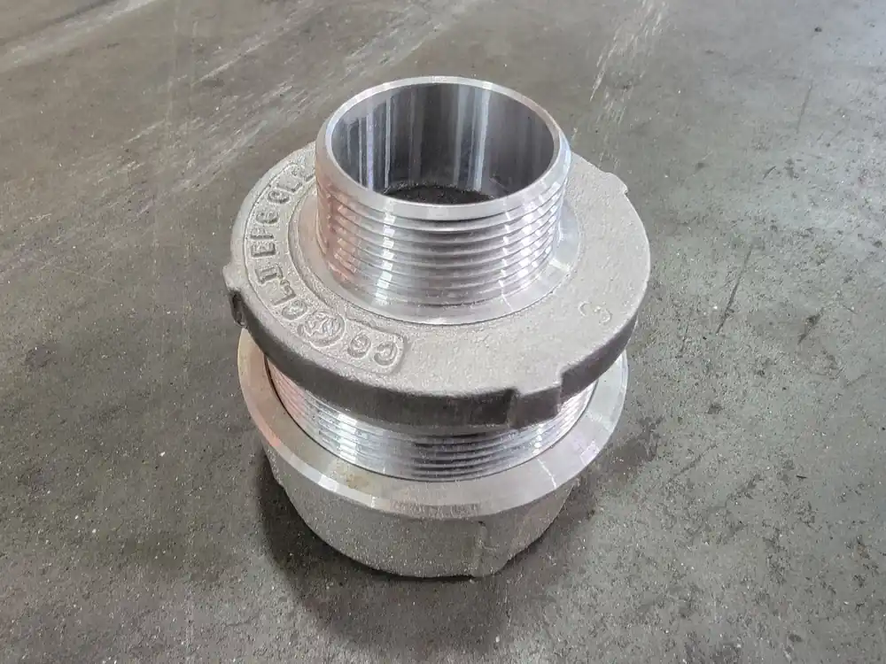 1-1/4" Watertight Connector Hub 7CH-0100226 (Box of 5)