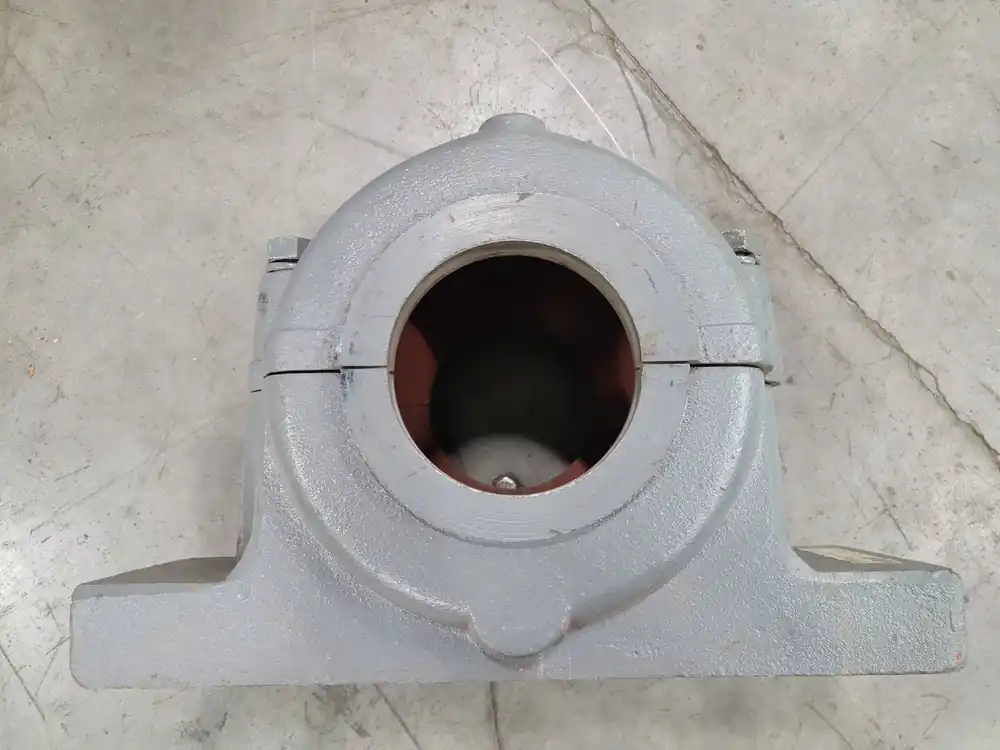 Split Pillow/ Plummer Block Bearing Housing SSN524, 4-7/16" Shaft Diameter