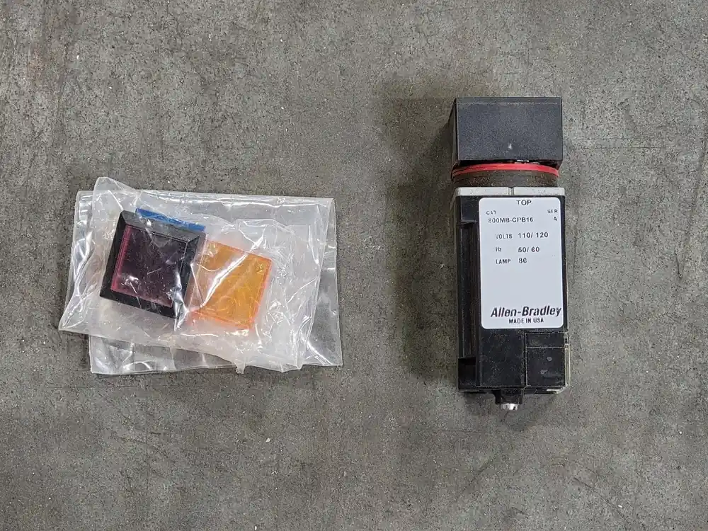 Illuminated Push Button Switch 800MB-CPB16XA