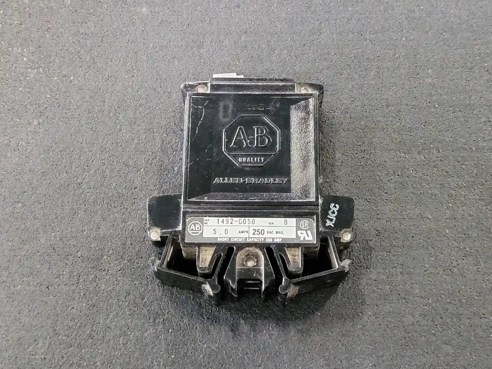 5 Amp, 1 Pole, 250 Volts Circuit Breaker 1492-G050