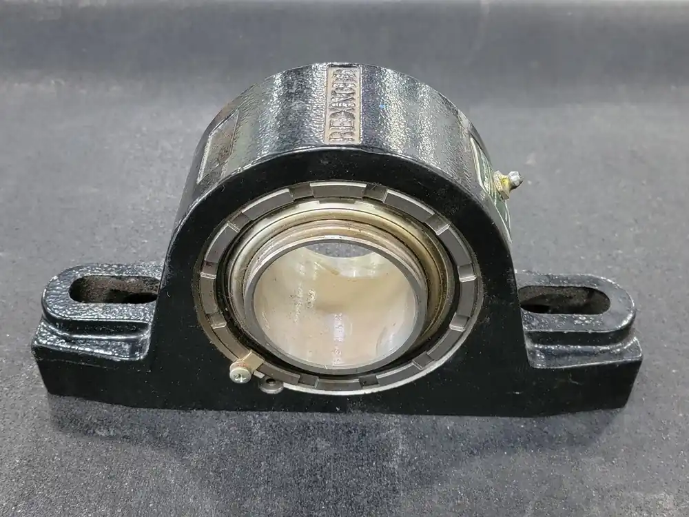 Pillow Block Bearing 1.57" Bore, ZEP3208
