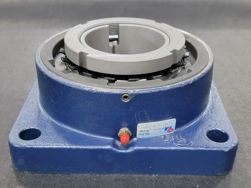 Flange-Mount Roller Bearing Unit 3-7/16" Bore, DVF20K307SM