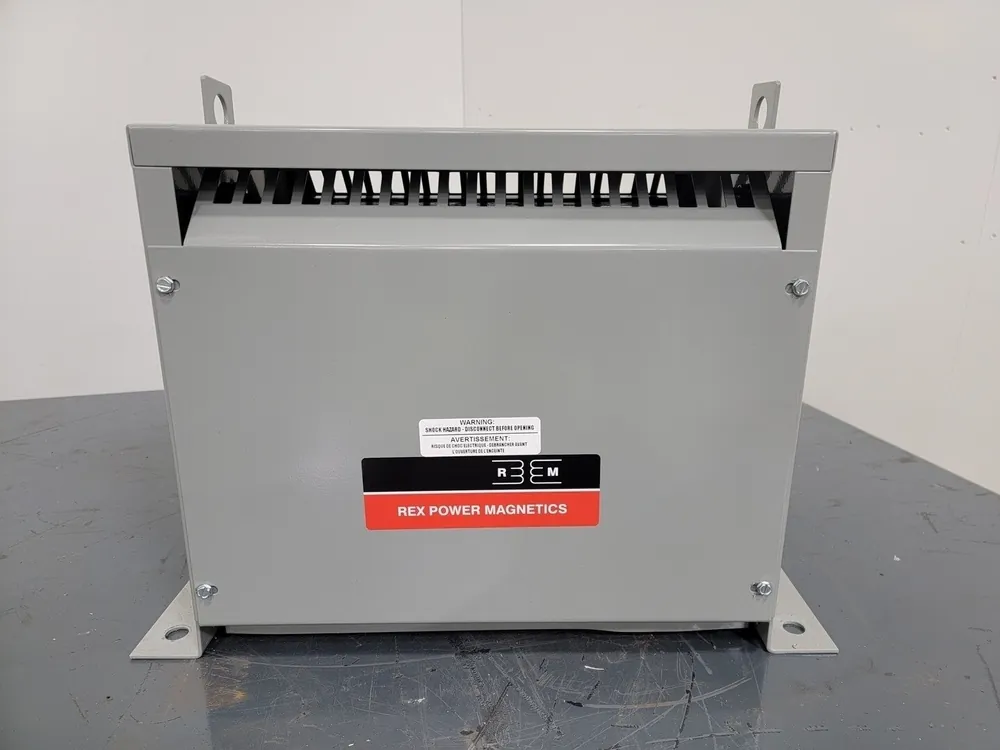 15 kVA Transformer, 600Y pri. volts, 208Y sec. volts RC15J-B