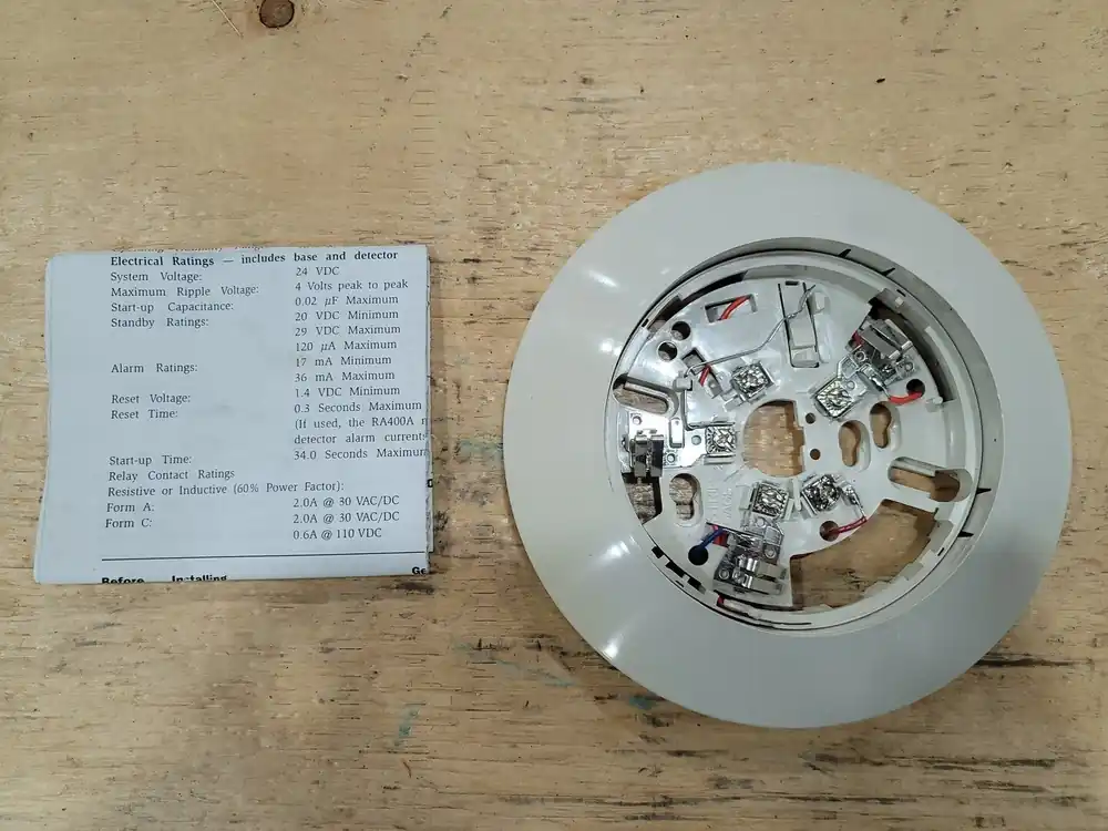 Smoke Detector Base B402BA