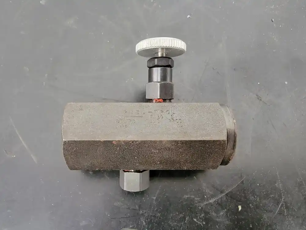 1/2-inch Hydraulic Valve 10000-30 F30SK