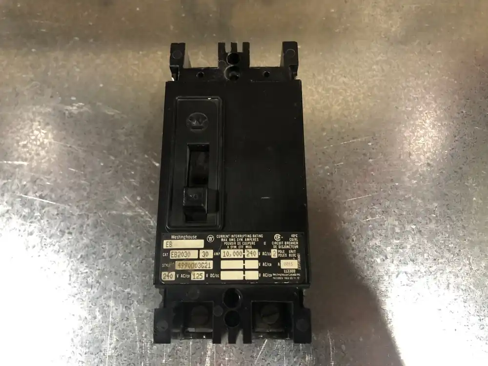 30 Amp, 2 Pole, 240 volts Circuit Breaker EB2030