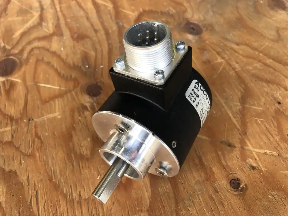 Shaft Increment Encoder 725I-S-S-6000-R-PU