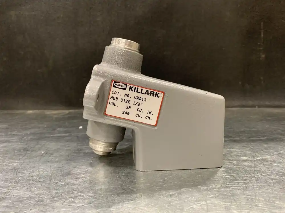 30 Amp 1/2" Angled Feed-Thru Back Box VRD13