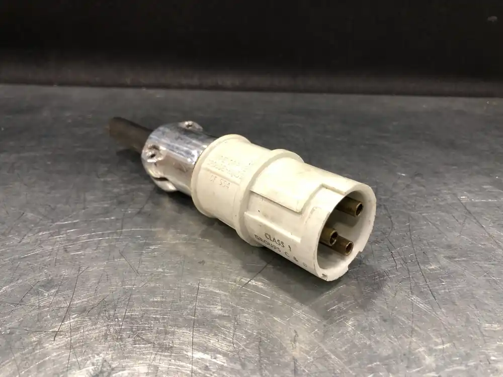 20 Amp Pin & Sleeve Plug CPP 312
