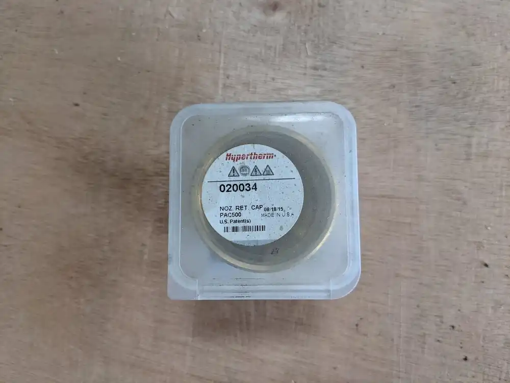 020034 Retaining Cap, Tapered
