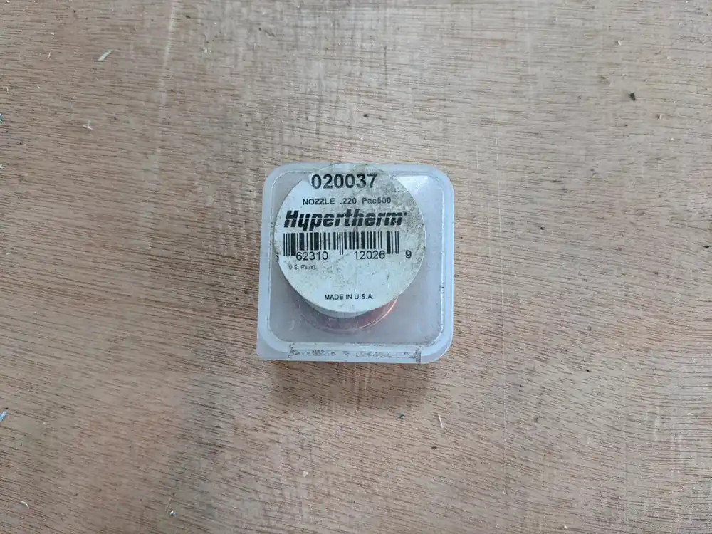 020037 Nozzle, Arh2, .220, 1000A