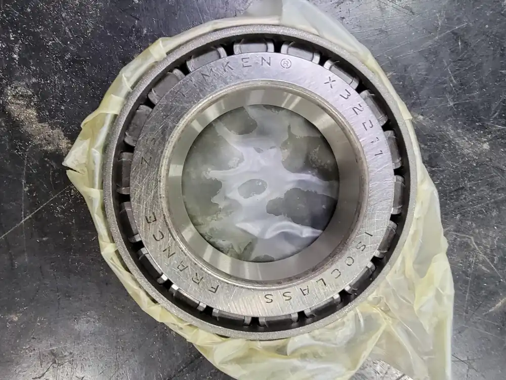 Tapered Roller Bearing 32211