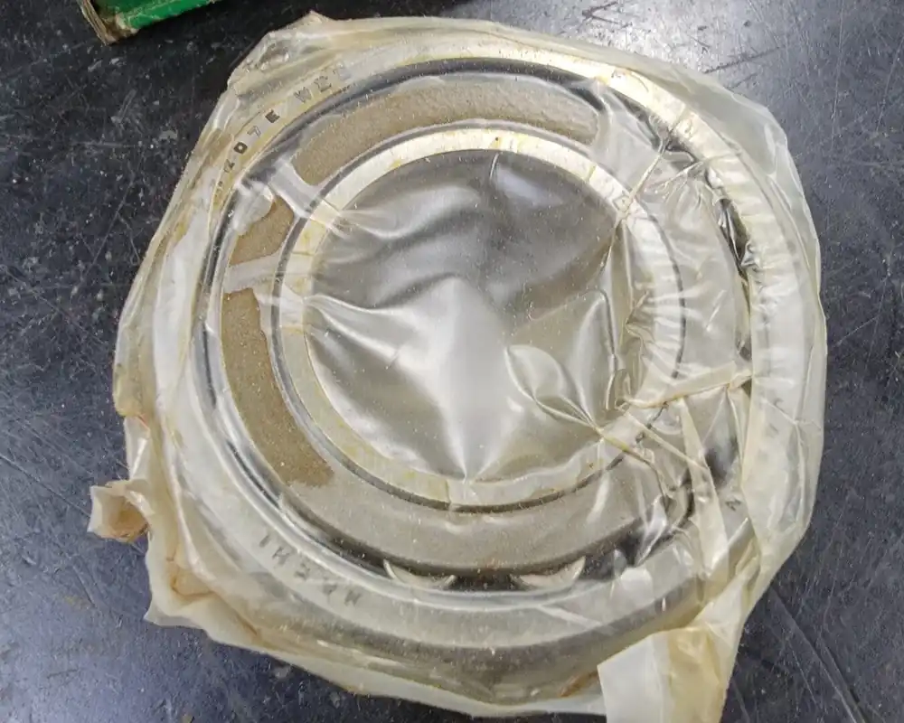 Spherical Roller Bearing 22207EW33C3