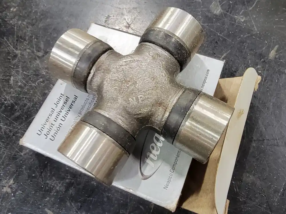 Universal Joint, U-joint 2-0053
