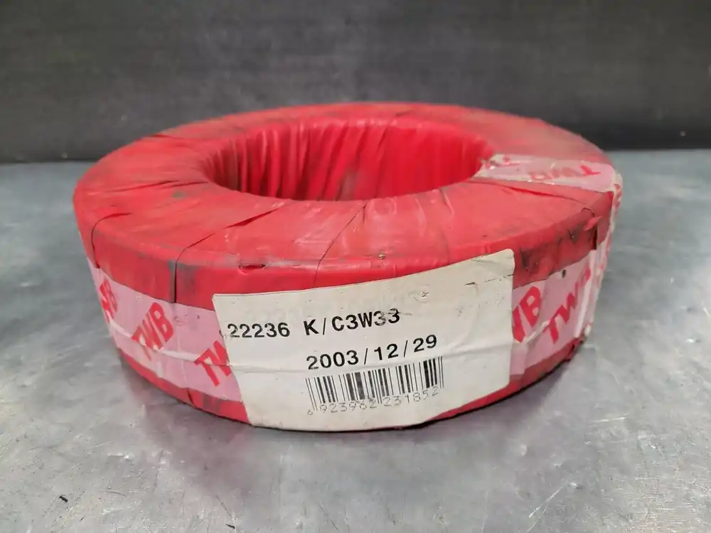 Spherical Roller Bearing 23260 K / C3W33