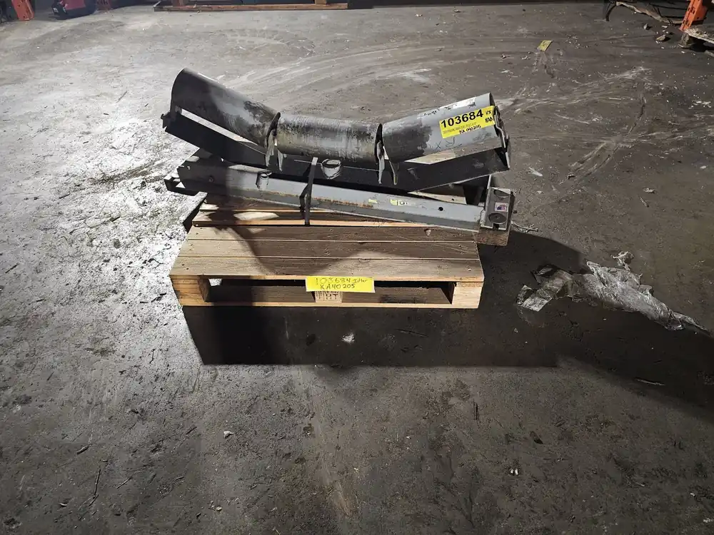 Troughing P-A Training Idler 20deg, 36" Belt, 47-1/2", C3507S-36