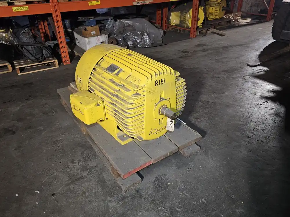100 hp, 550 Volts, 3565rpm, 3Ph, 445US Electric Motor 112900A66