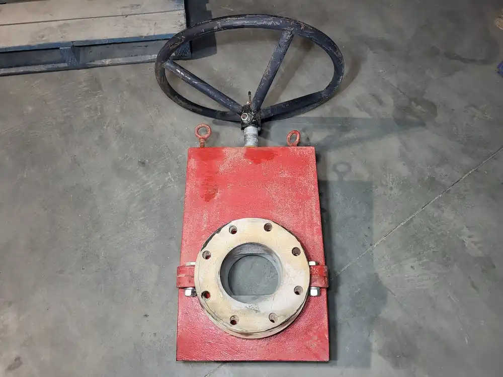 6-inch, Series 75 Manual Pinch Valve