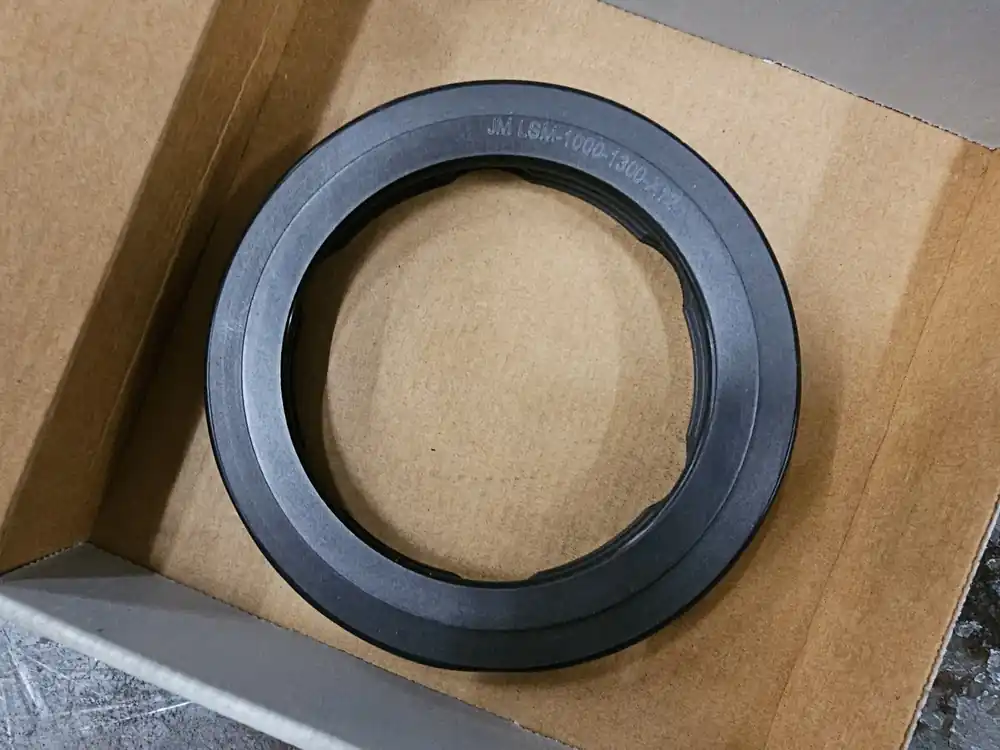 Bearing Isolator Seal LSM1000-1300-X12