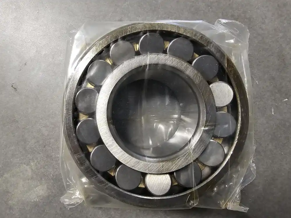 Spherical Roller Bearing 65mm ID x 140mm OD x 48mm W, 22313YMW33W800C4