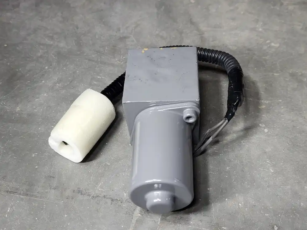 Solenoid Valve 4658559
