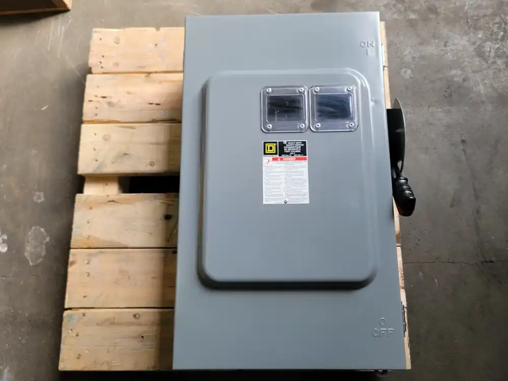 200 Amp, 3 Pole, 600 Volt Non Fusible Safety Switch CHU364AWK