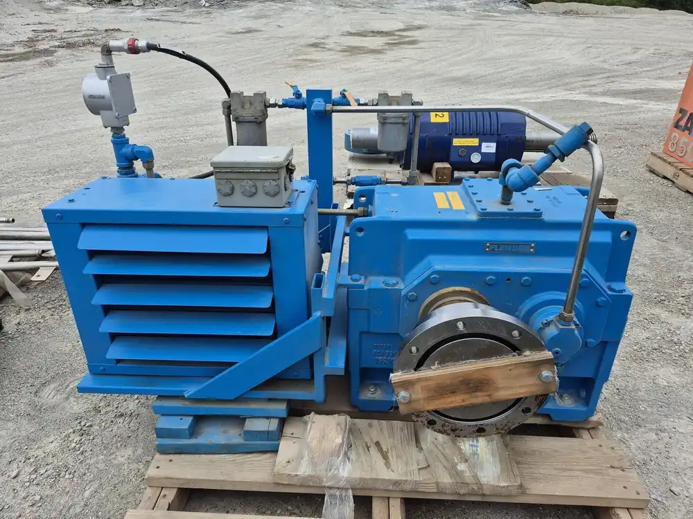 Gear Reducer Assembly H1 SH 7 A w/ oil cooling