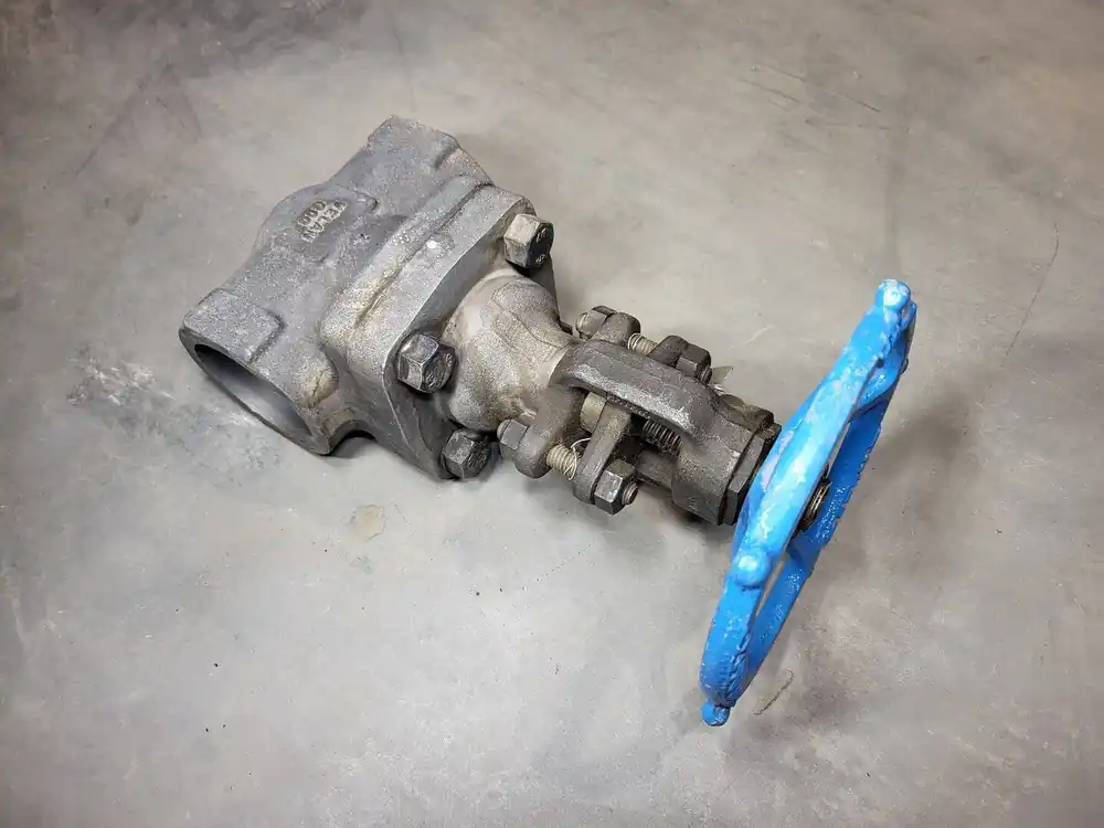 2" Class 800 Gate Valve W-2054B-02TY