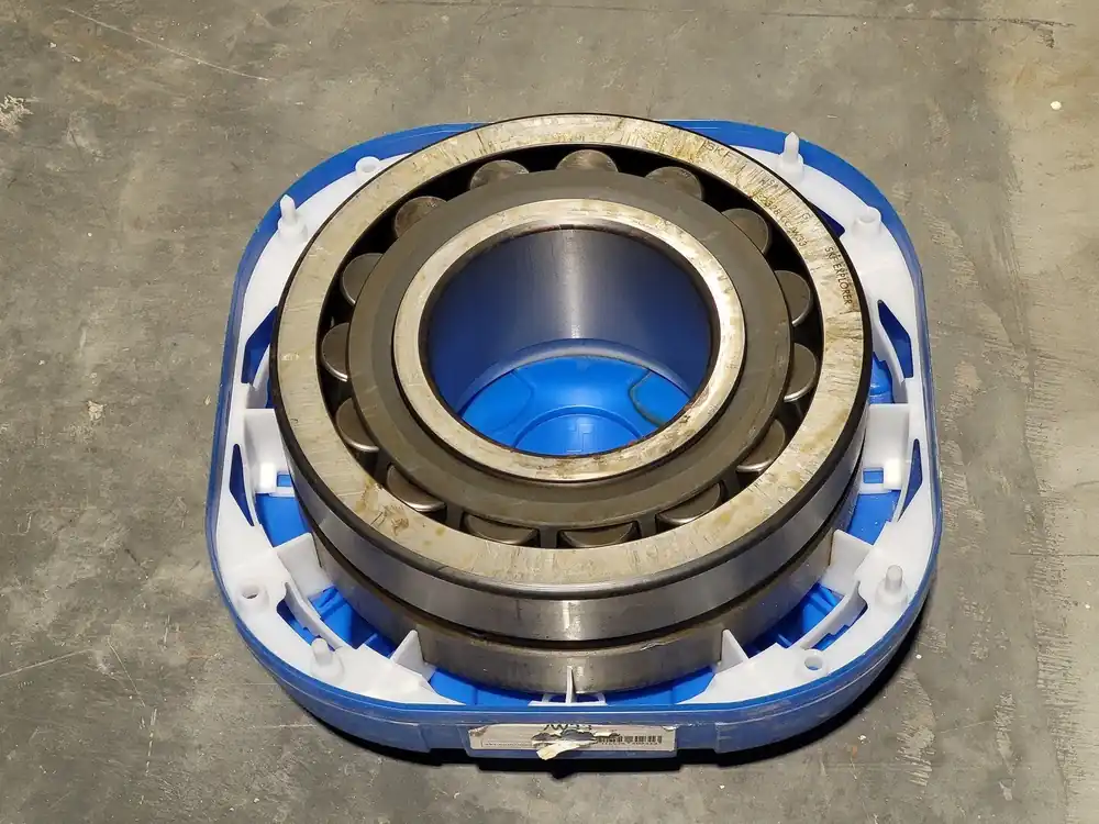 Spherical Roller Bearing 140mm ID x 300mm OD x 102mm W, 22328 CC/W33