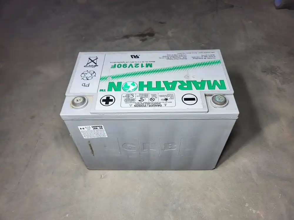 12 Volt, 90 AH Battery M12V90F