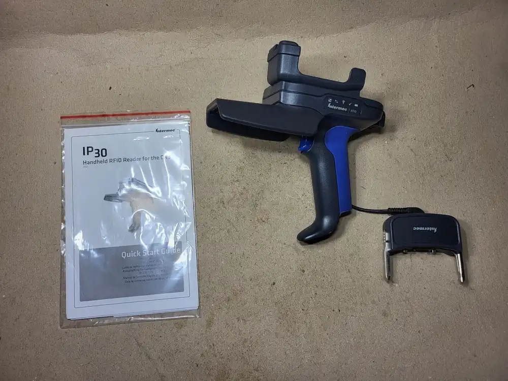 Handheld RFID Reader for CN3 IP30