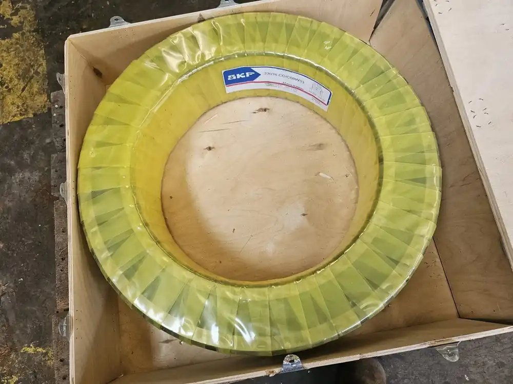 Spherical Roller Bearing 380mm ID x 560mm OD x 135mm W, 23076 CC/C08W33