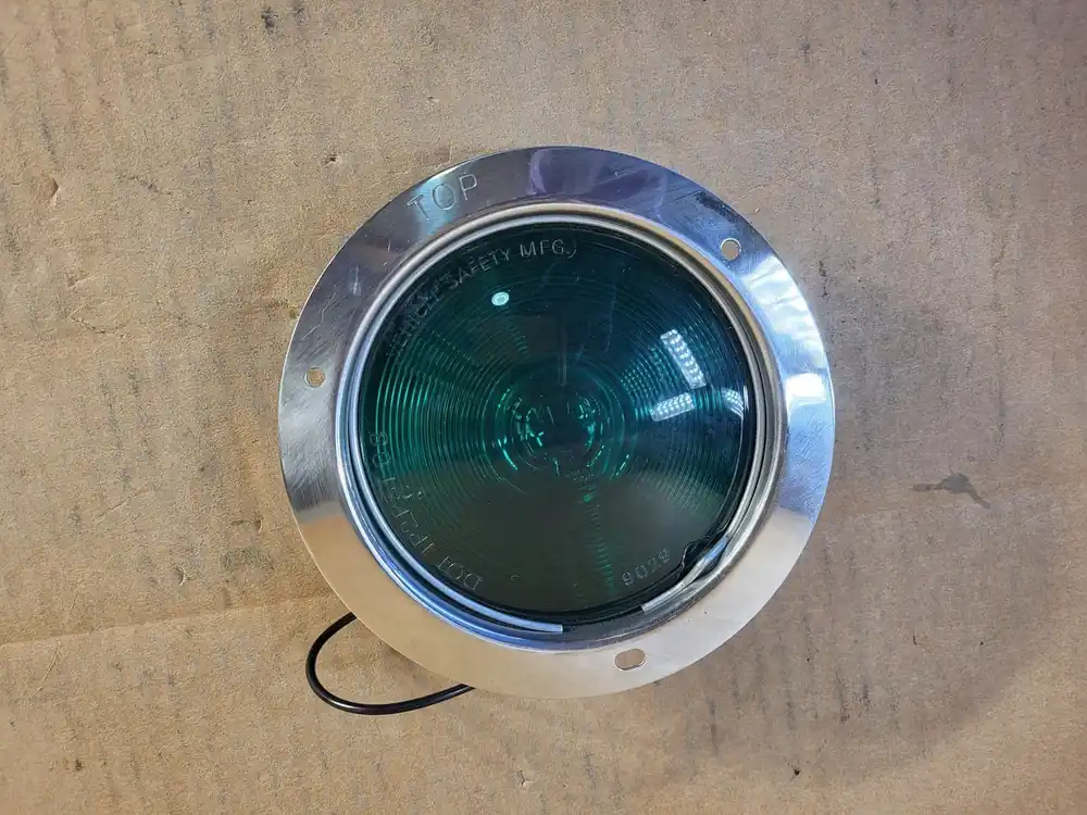 Green Light Clearance EB246