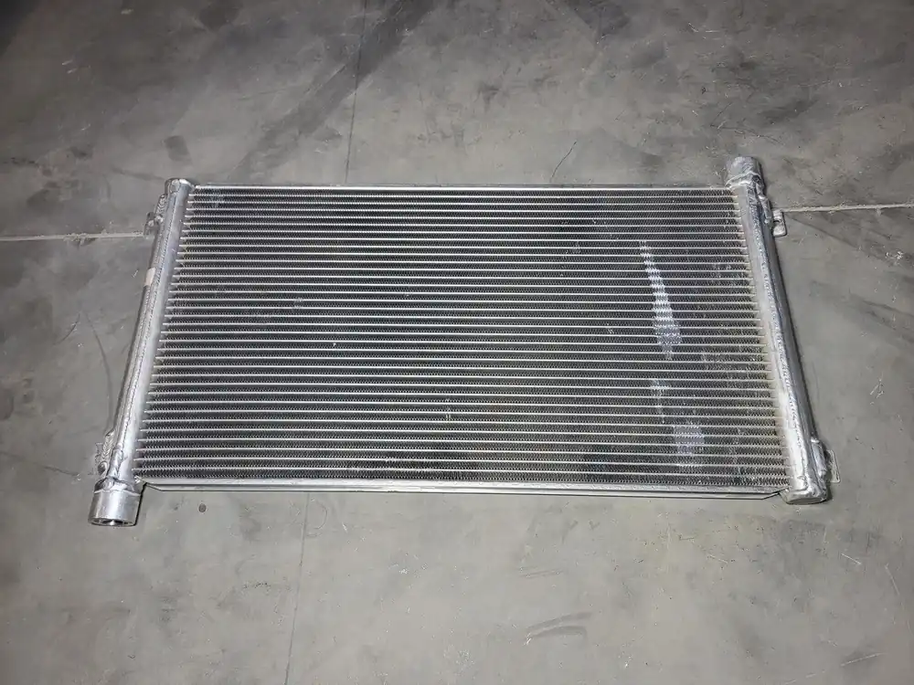 Radiator X4643610, 1382-630-1000